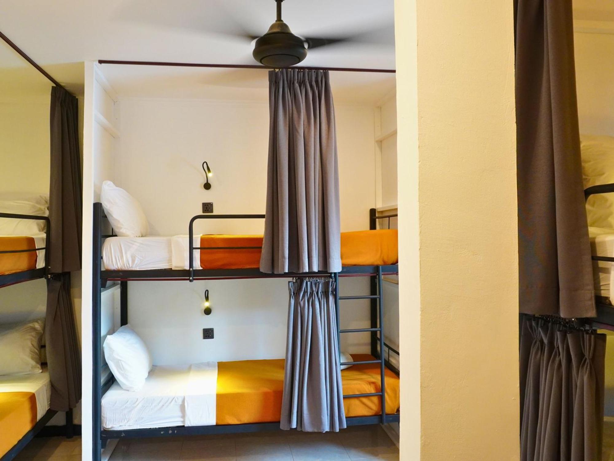 Summer Of Surf Hostel Uluwatu أونغاسان المظهر الخارجي الصورة