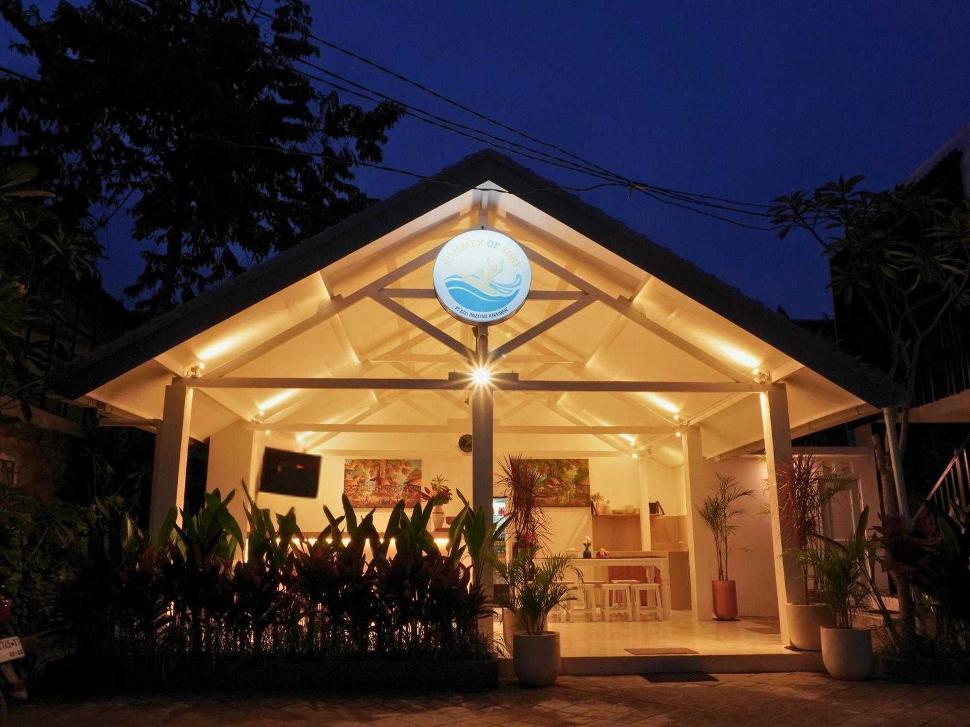 Summer Of Surf Hostel Uluwatu أونغاسان المظهر الخارجي الصورة